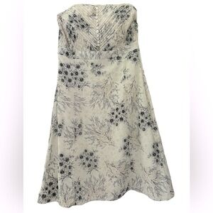 WHITE HOUSE BLACK MARKET Silk Cotton Strapless Floral A-line Dress Size 4
